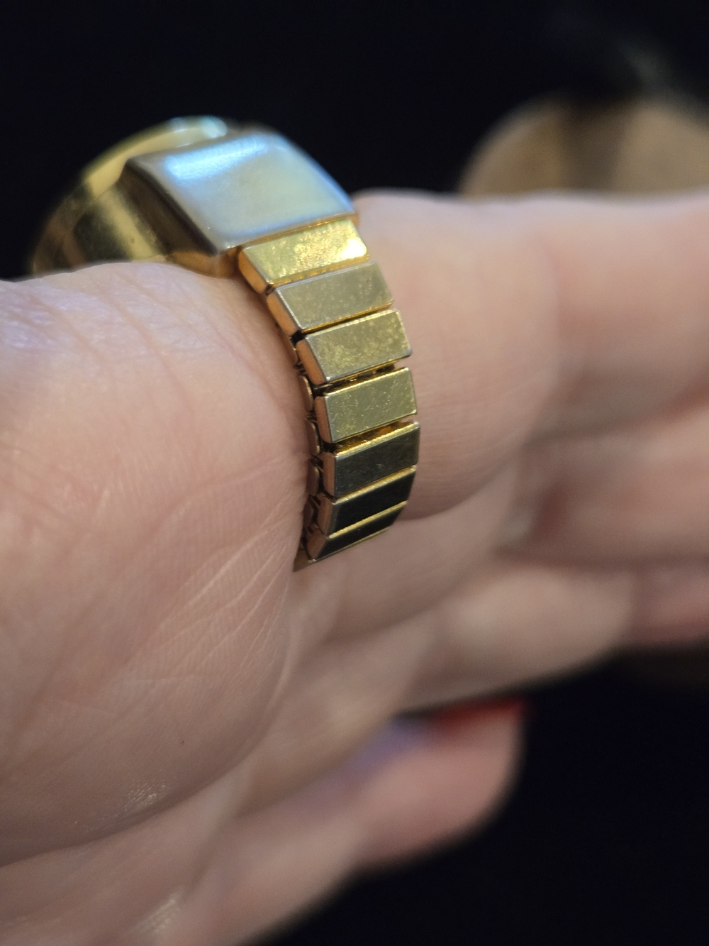 Vintage Bonetto Digits Gold-Tone Yellow Dial Crystal Accent Finger Watch - Picture 12 of 13